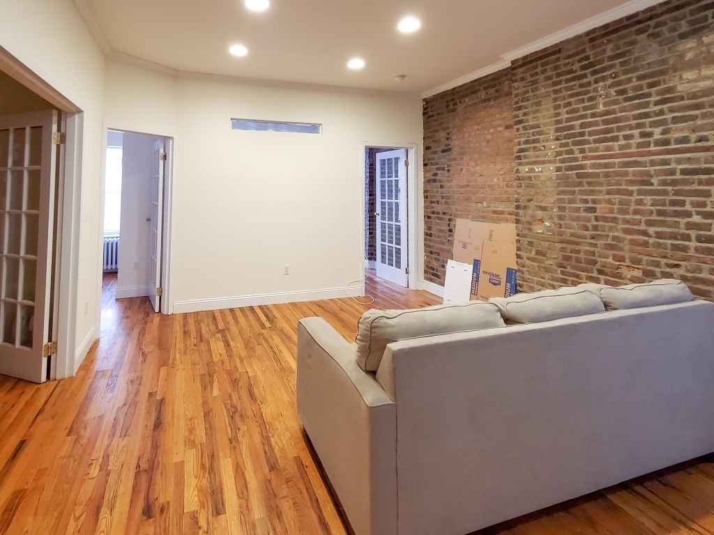 171 Mulberry Street - Photo 1