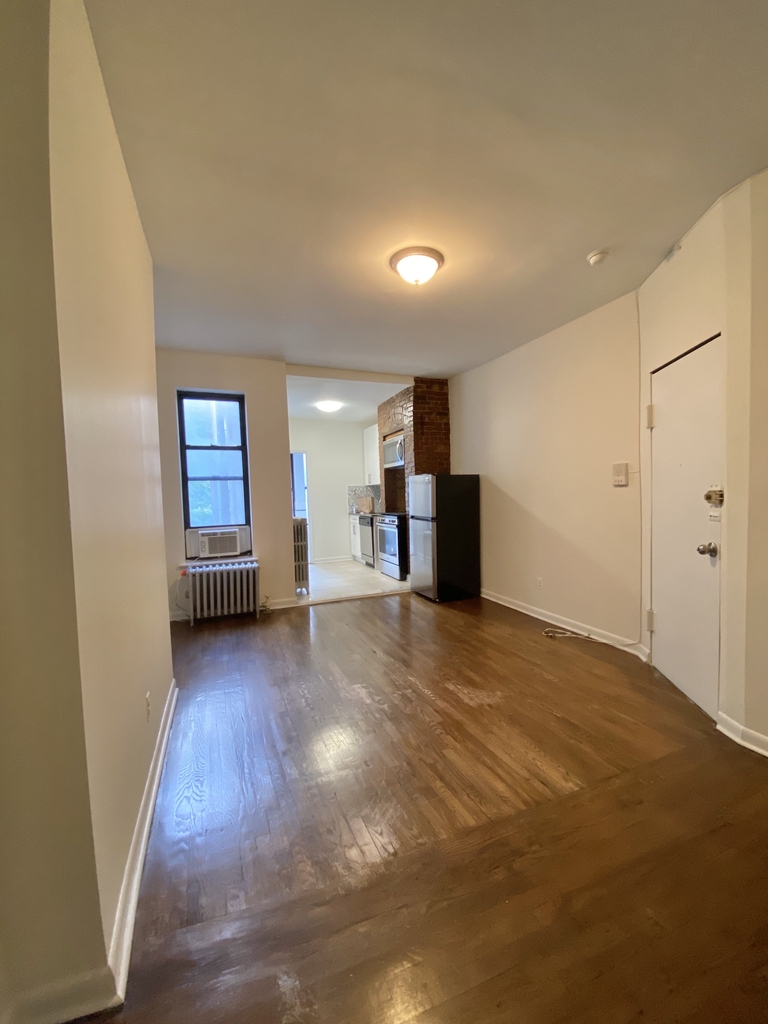 509 East 81st Street - Photo 3