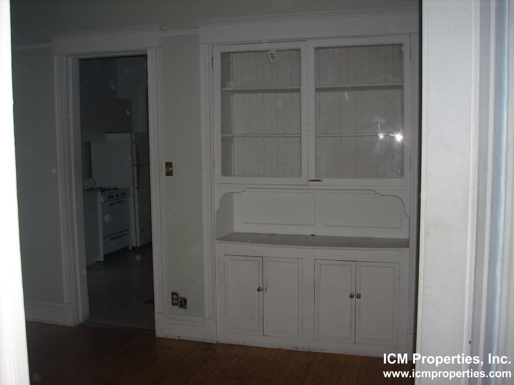 853 West Lill Ave. - Photo 1