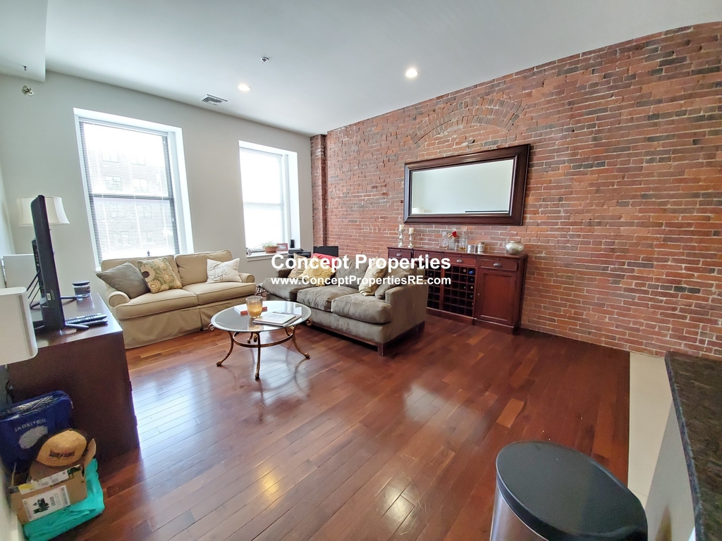 460 Harrison Ave. - Photo 4