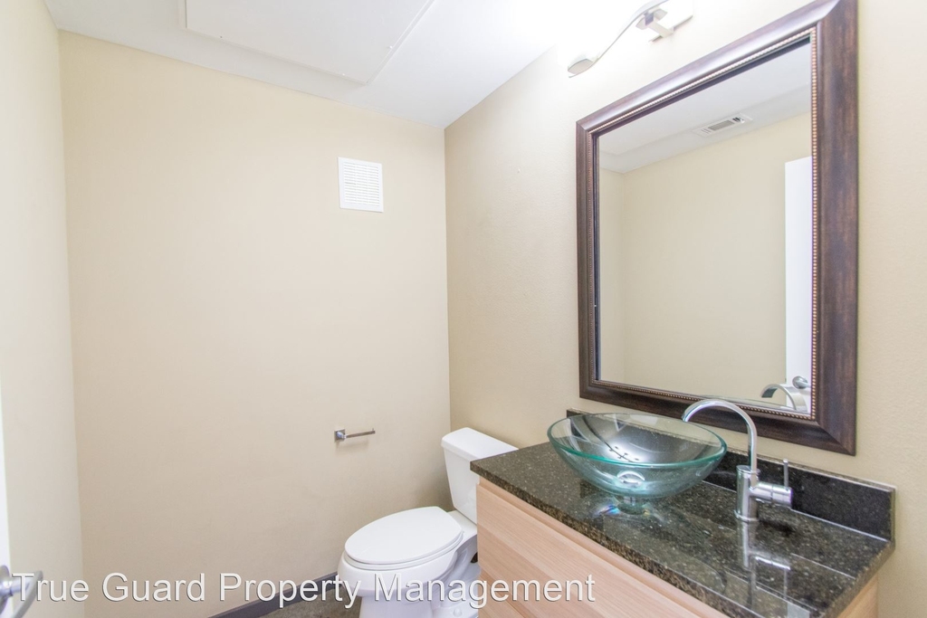 3110 Thomas Ave #502 - Photo 10