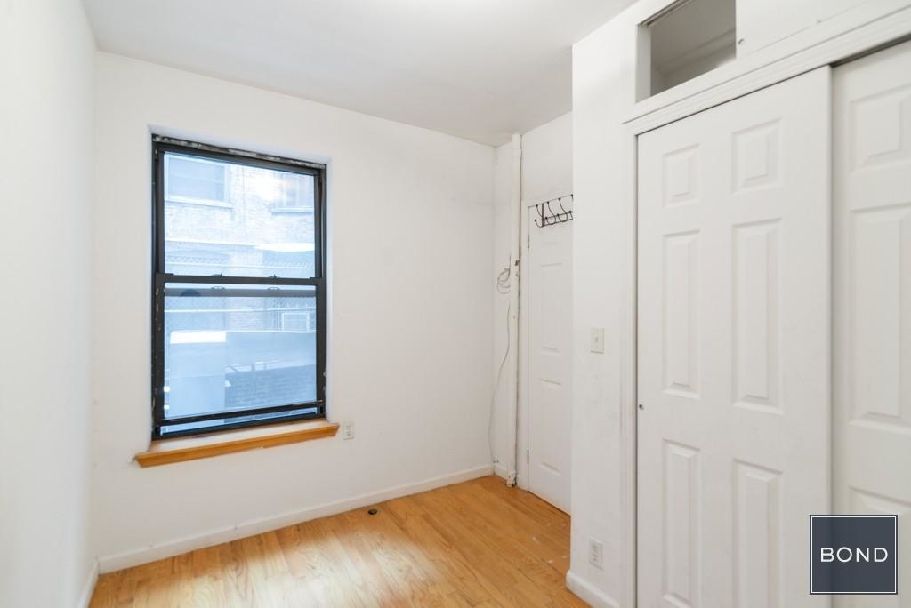 214 First Avenue - Photo 2