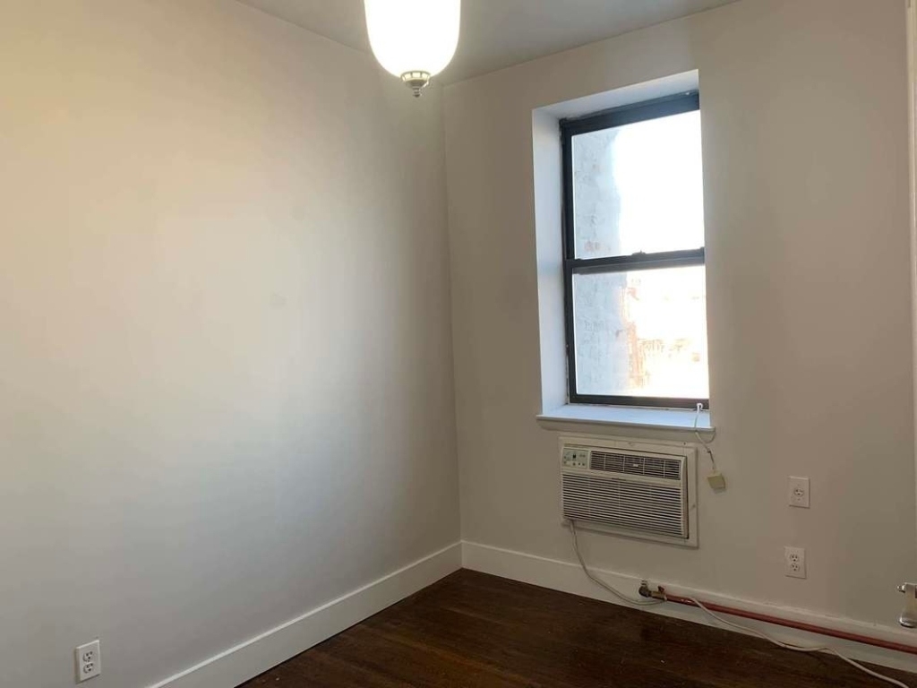 54 Eldridge Street - Photo 5