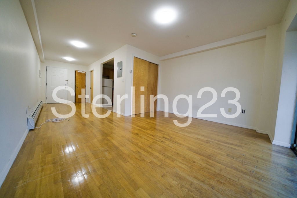 31-32 31st Street - Photo 3