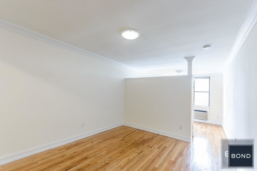 238 East 36th Street - Photo 2