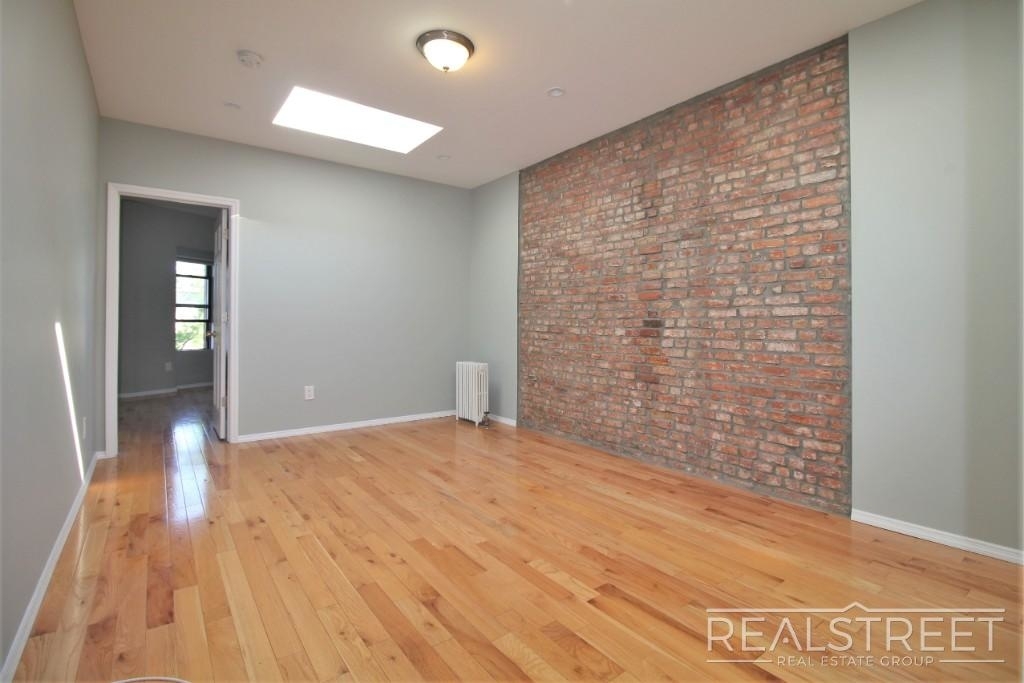 168 7th Ave - Photo 1