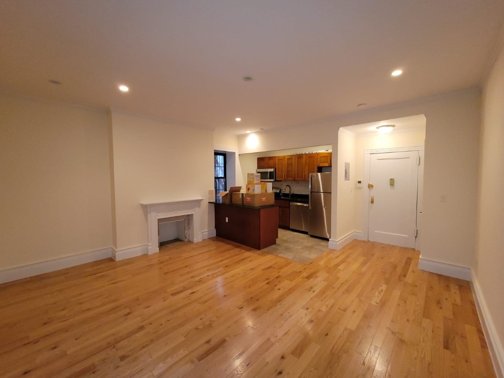 163 East 36th St - Photo 1