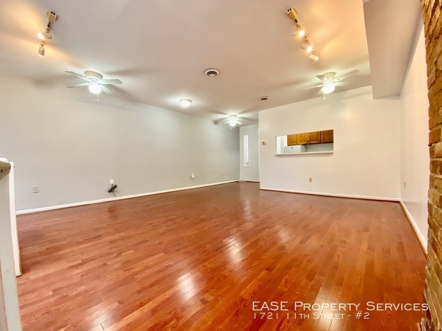 1721 11th Street - Photo 3