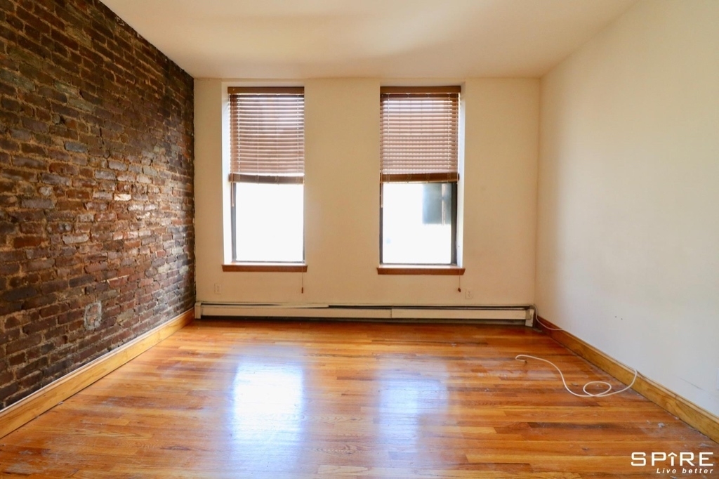 814 Amsterdam Avenue - Photo 4