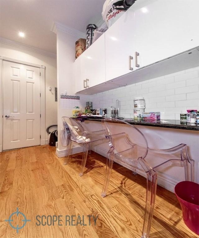 340 East 55th Street - Photo 1