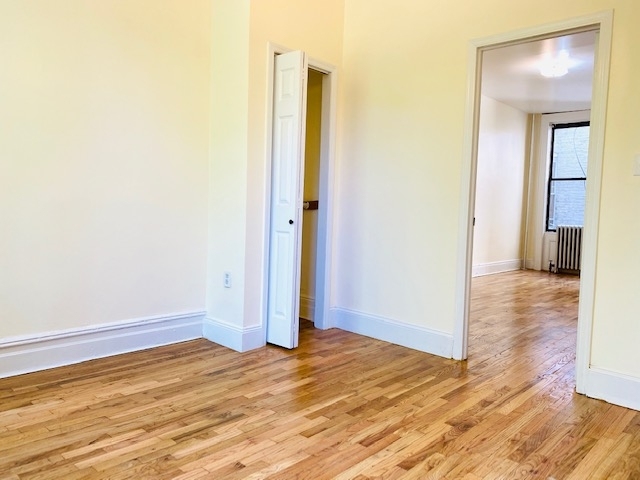 685 Halsey Street - Photo 3