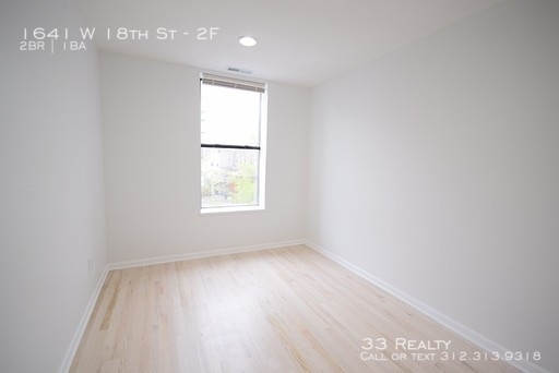 1641 W 18th St - Photo 5