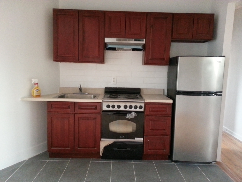 1300 Flatbush Ave - Photo 3