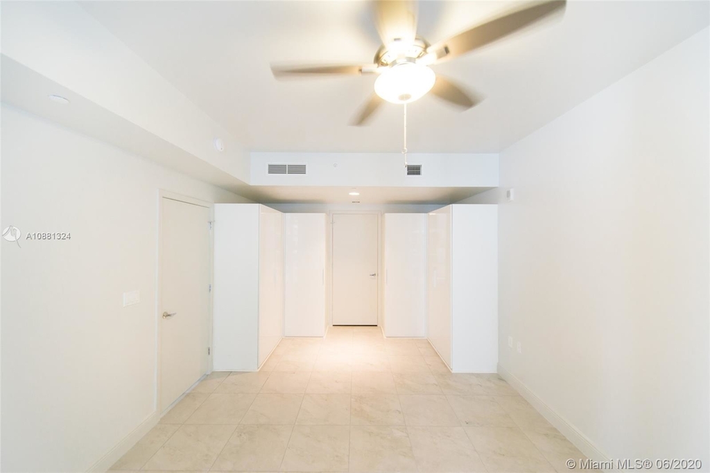 1010 Brickell Ave - Photo 5