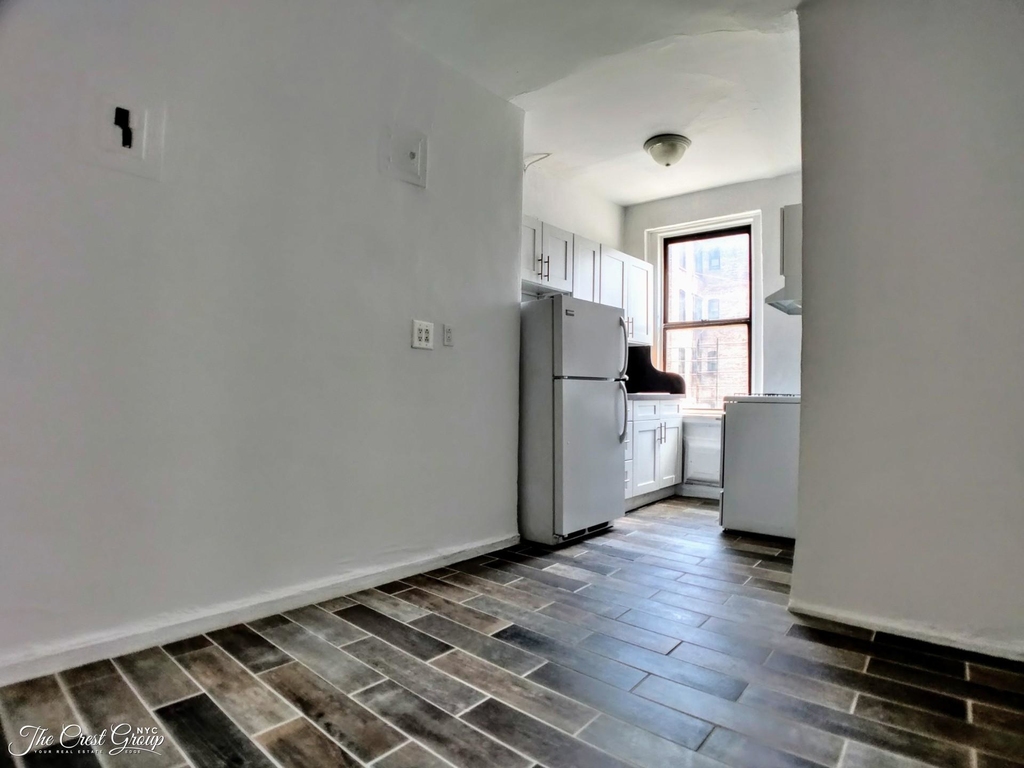 639 West 207th Street - Photo 3