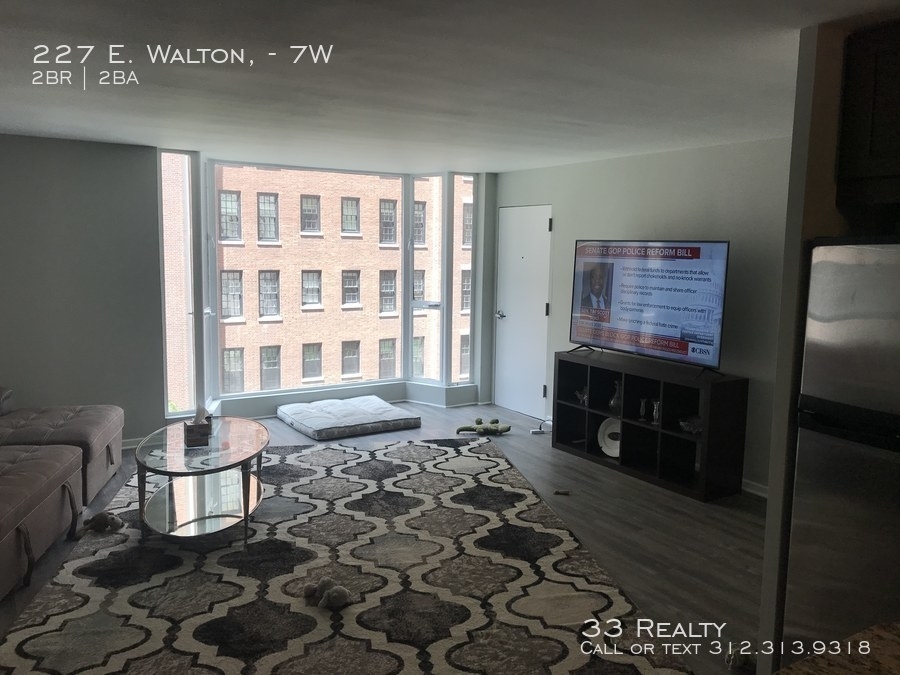 227 E. Walton, - Photo 1