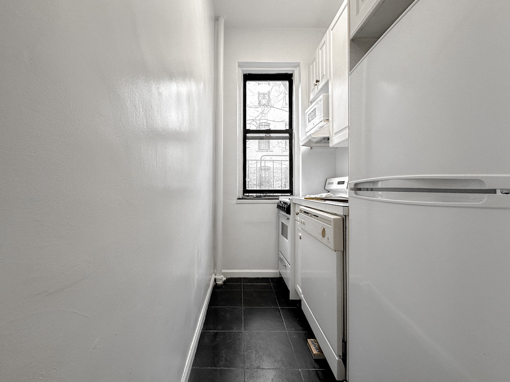 428 East 81st Street - Photo 1