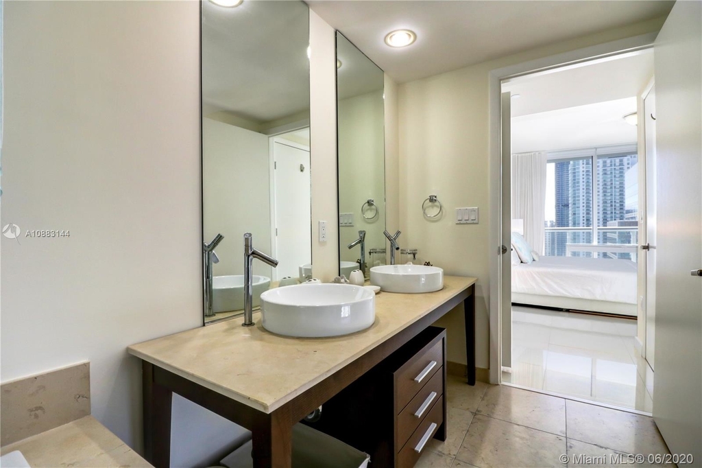 495 Brickell Ave - Photo 11