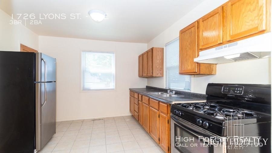 1726 Lyons St. - Photo 4