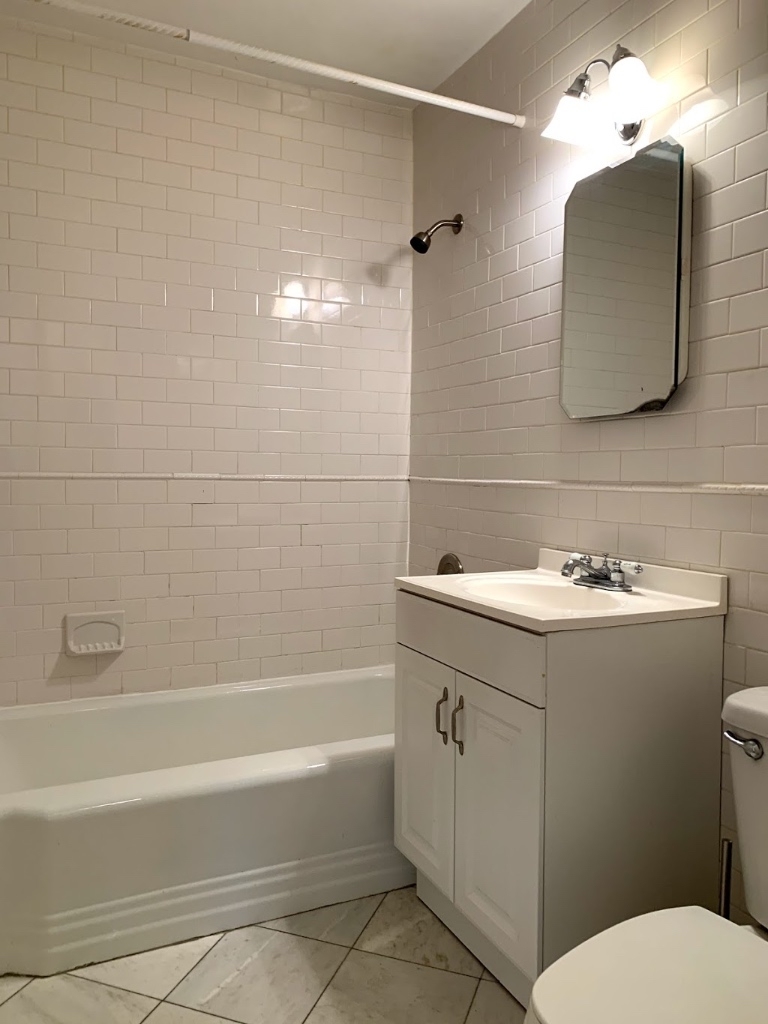 120 East 34th Street - Photo 11