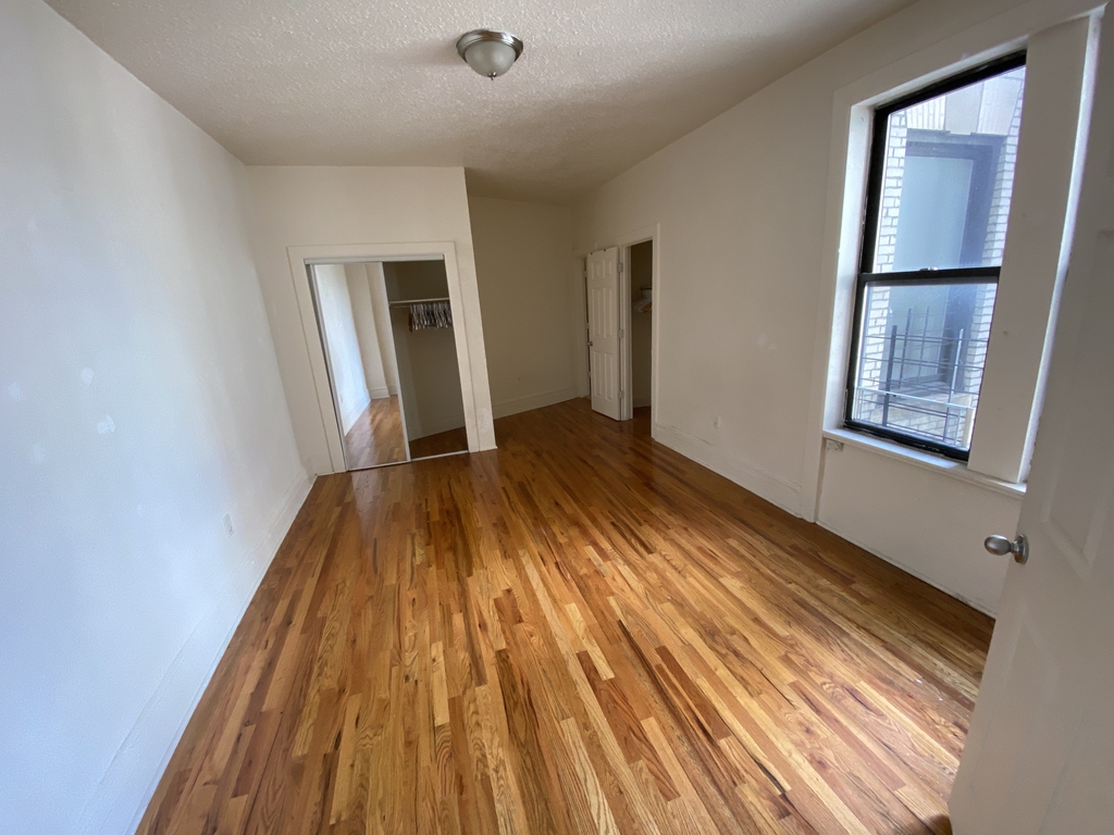 550 w 157 st ny ny 10032 - Photo 4