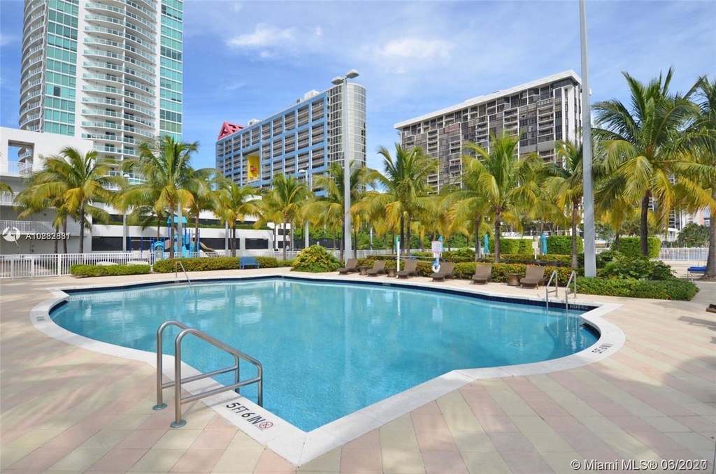 2101 Brickell Ave - Photo 10