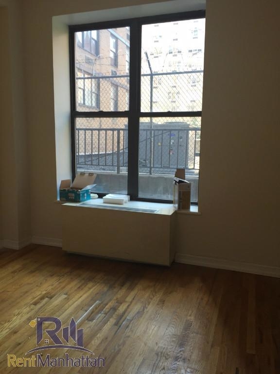 156 East 30th Street - Photo 5