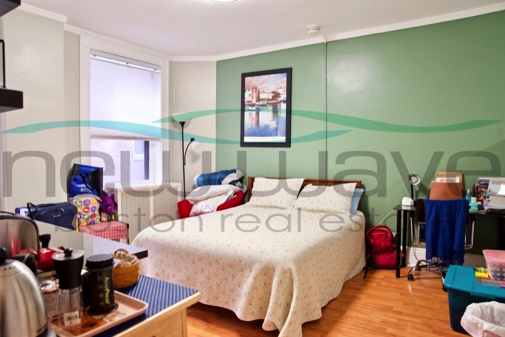 21 Beacon St. - Photo 1