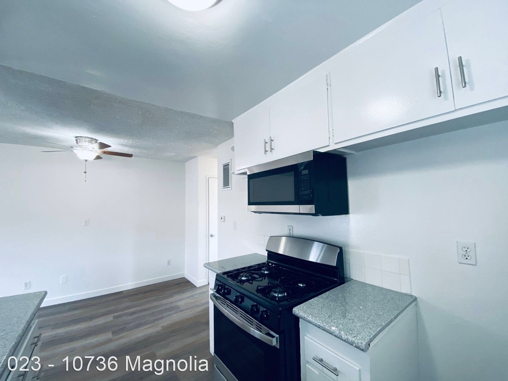 10736 Magnolia Blvd. - Photo 15