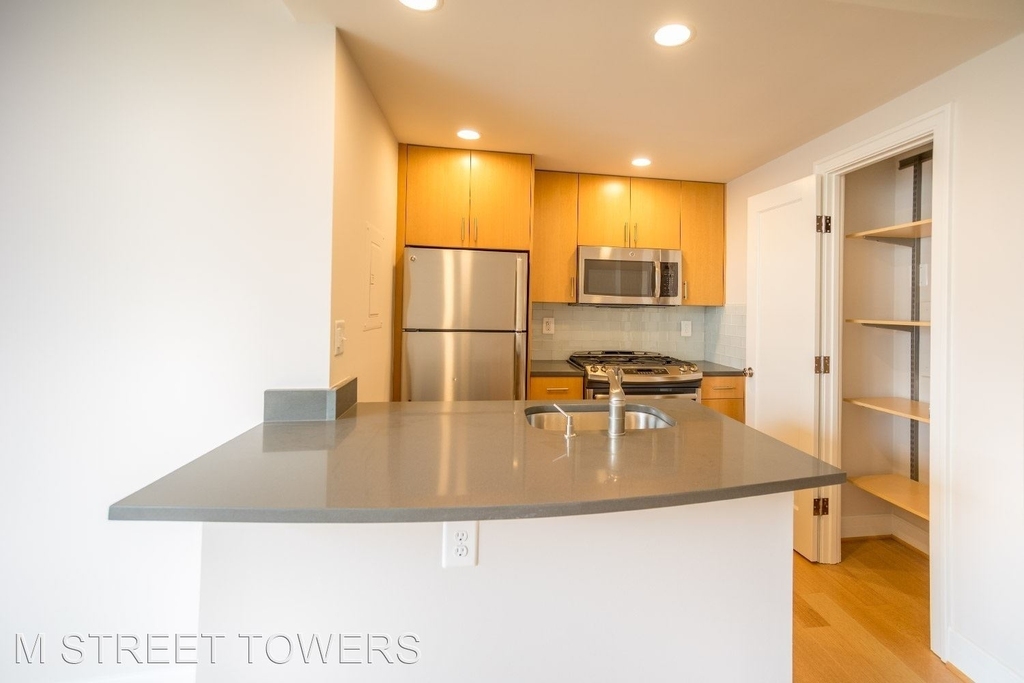 1112 M Street, Nw - Photo 5