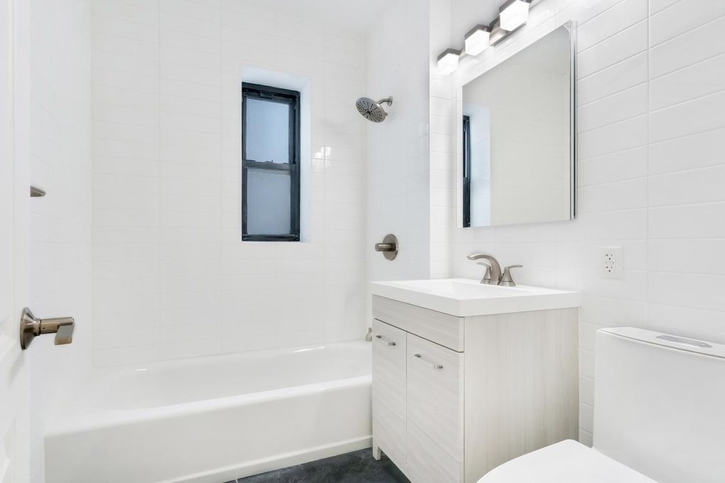 420 East 86th Street - Photo 6