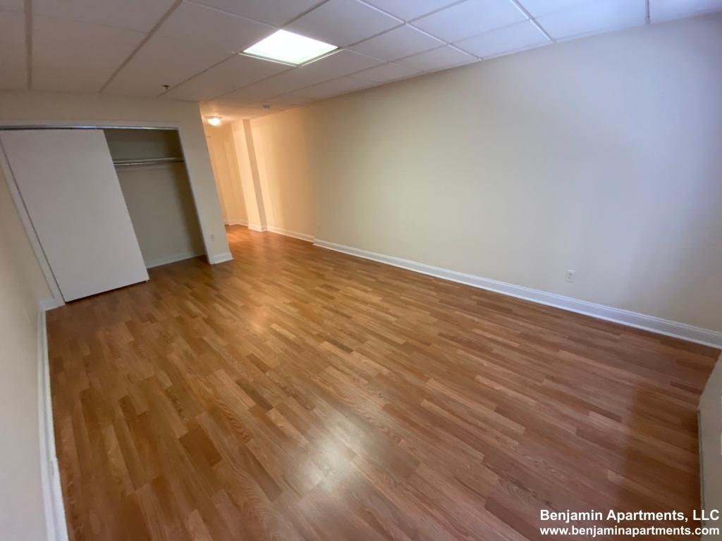 62 Boylston Street - Photo 2