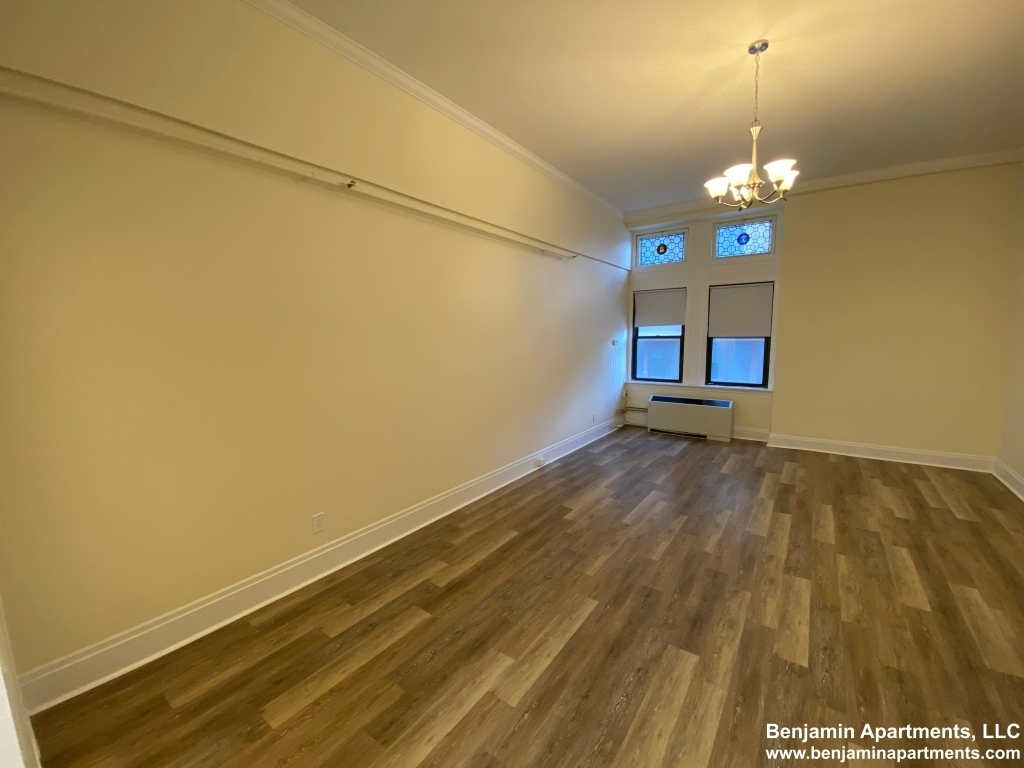 62 Boylston Street - Photo 2