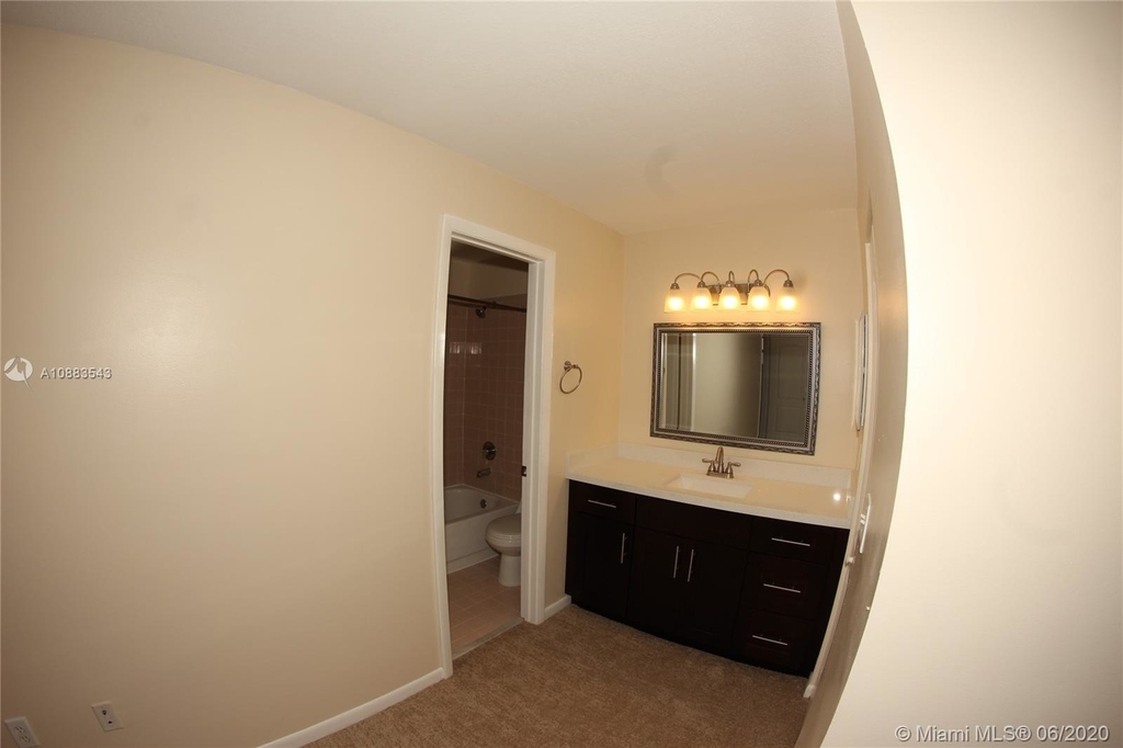 5041 Sw 121st Ter - Photo 9