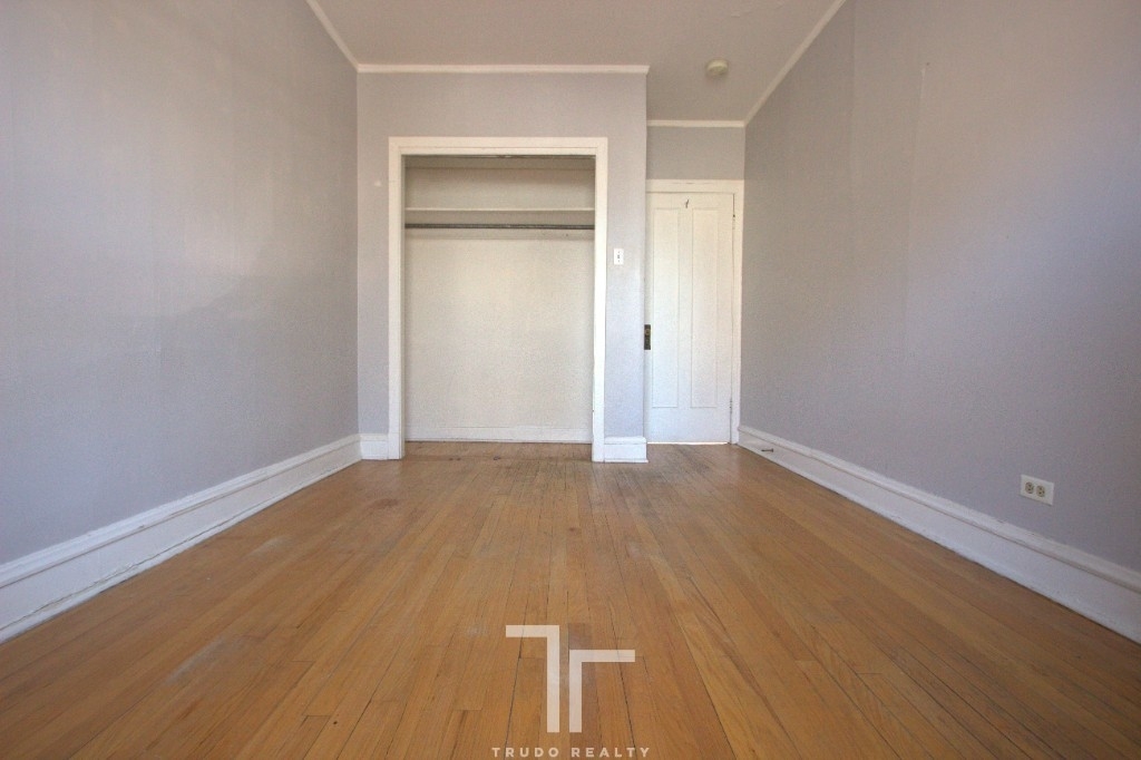 3701 North Hoyne Ave. - Photo 6