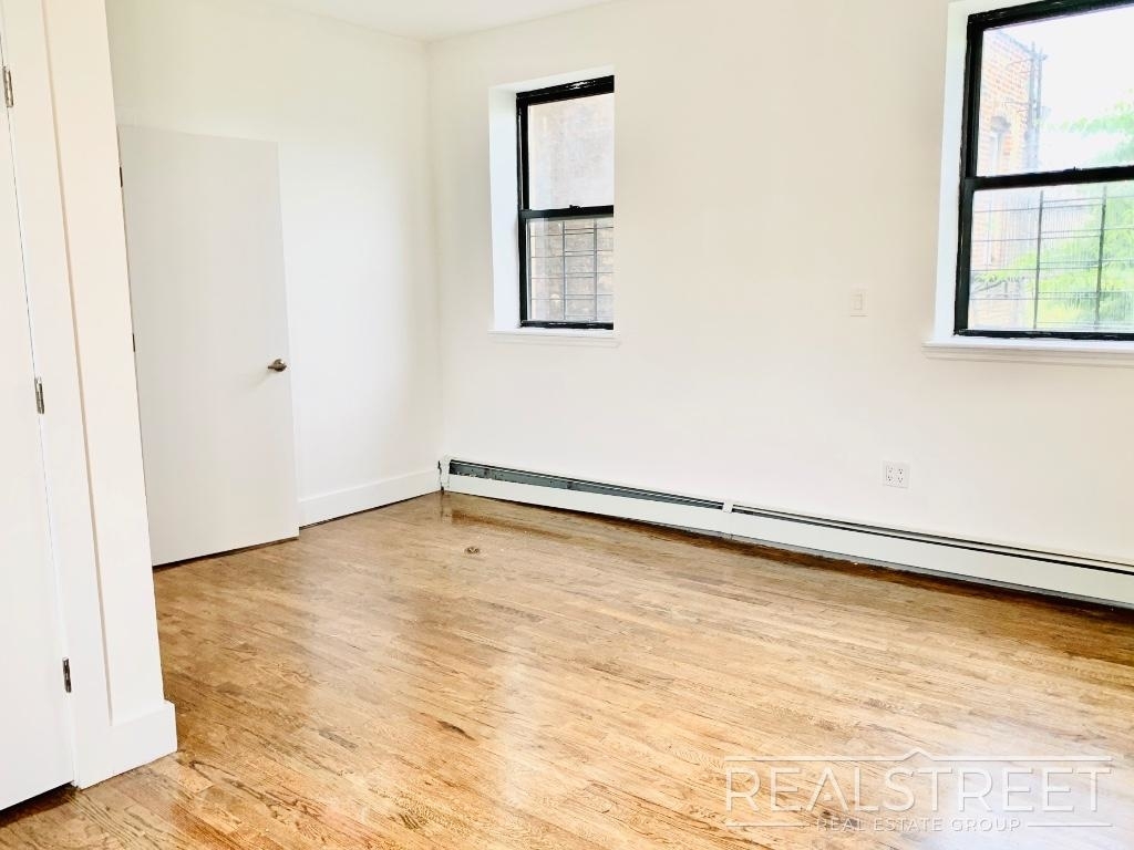 2342 Atlantic Avenue - Photo 4