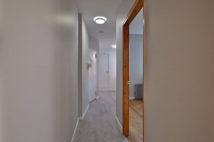 543 East 5th Street - Photo 3