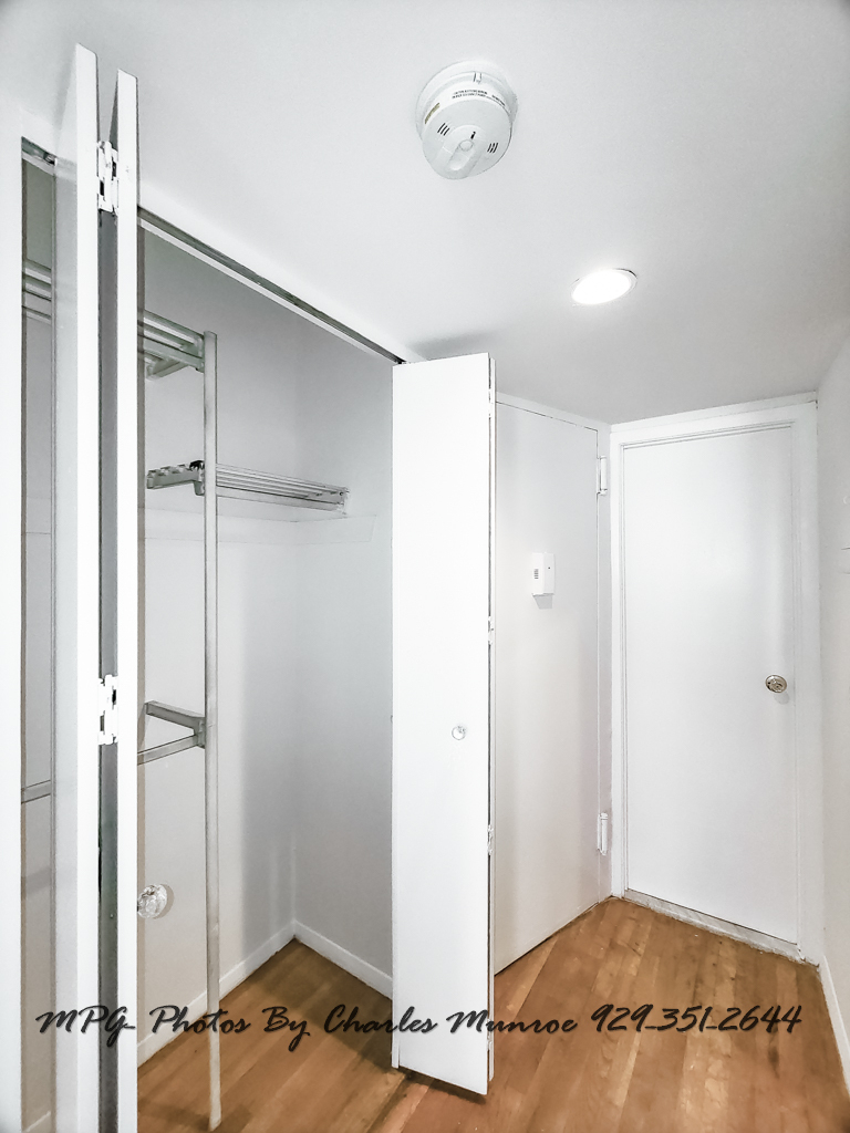 214 East 90th Street - Photo 3