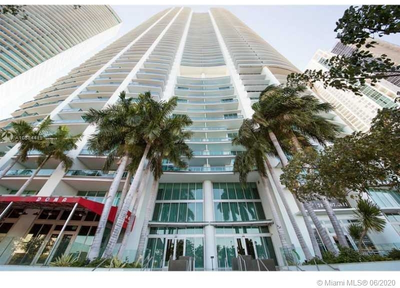 900 Biscayne Blvd - Photo 0