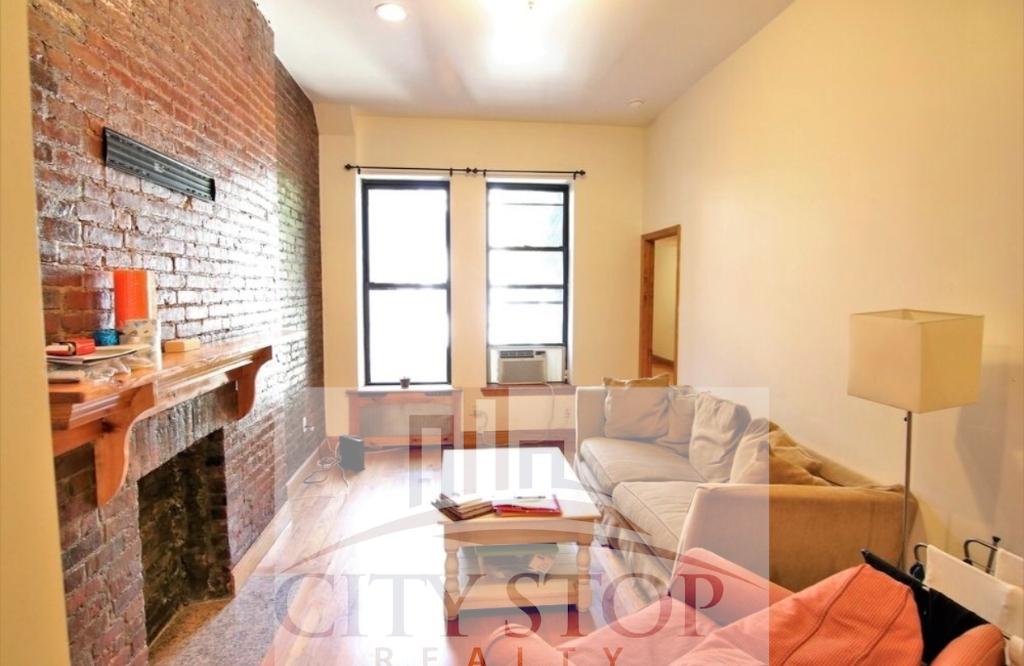 59 West 74th Street - Photo 5