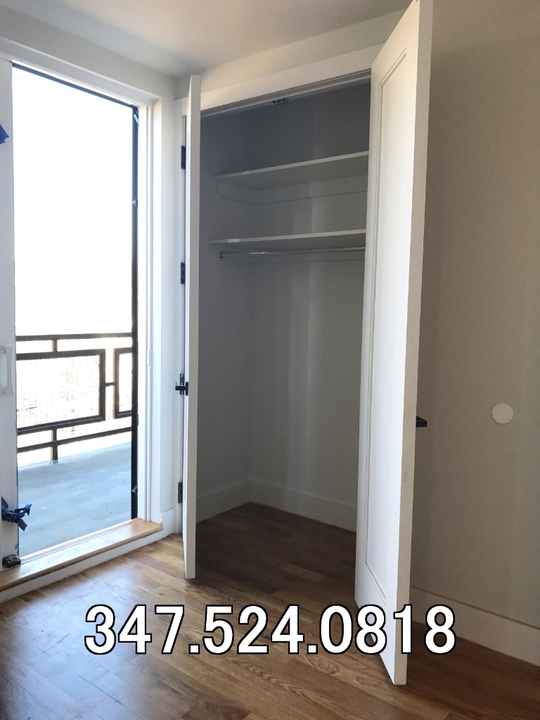 850 Metropolitan Avenue - Photo 2