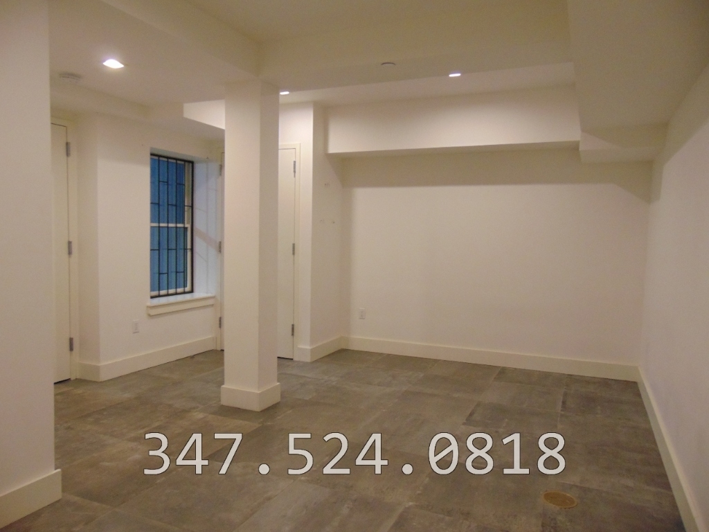 843 Grand Street - Photo 8