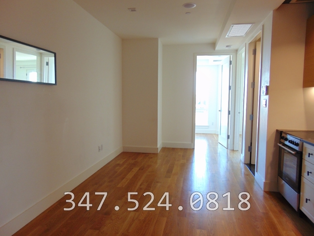 843 Grand Street - Photo 3