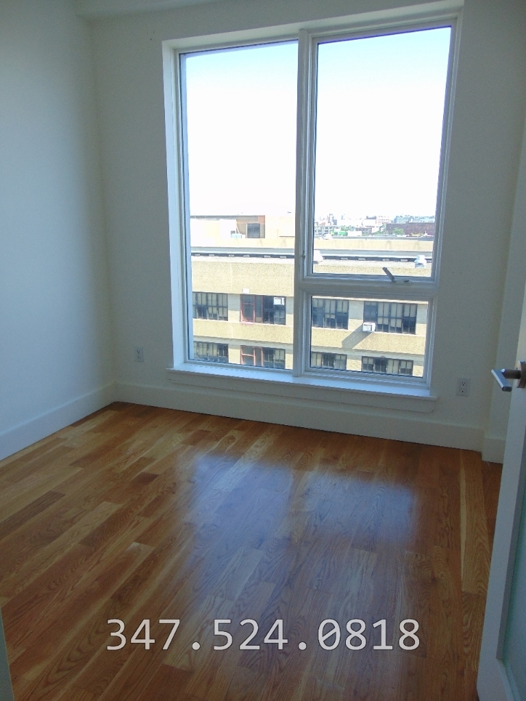 843 Grand Street - Photo 4