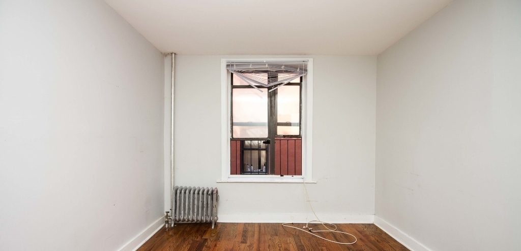 330 East 22nd Street - Photo 3