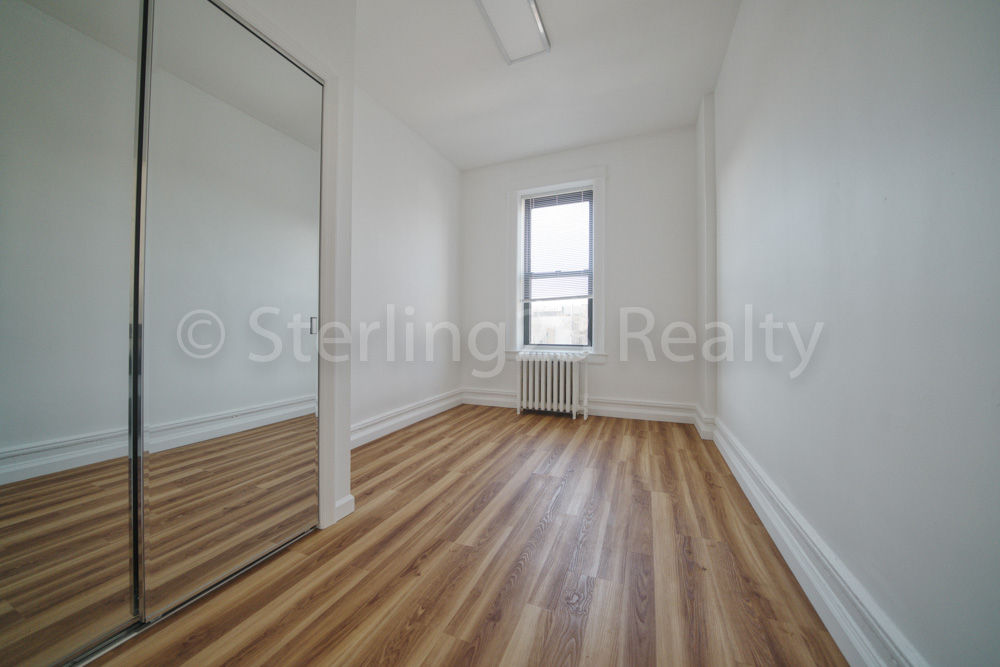 25-20 21st Street - Photo 2