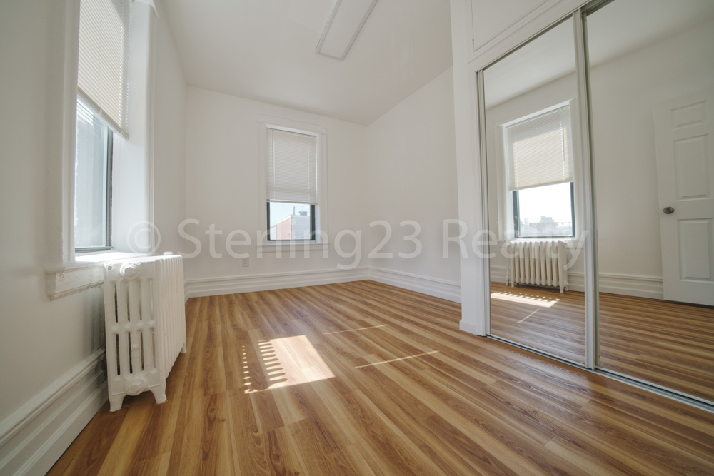 25-20 21st Street - Photo 6