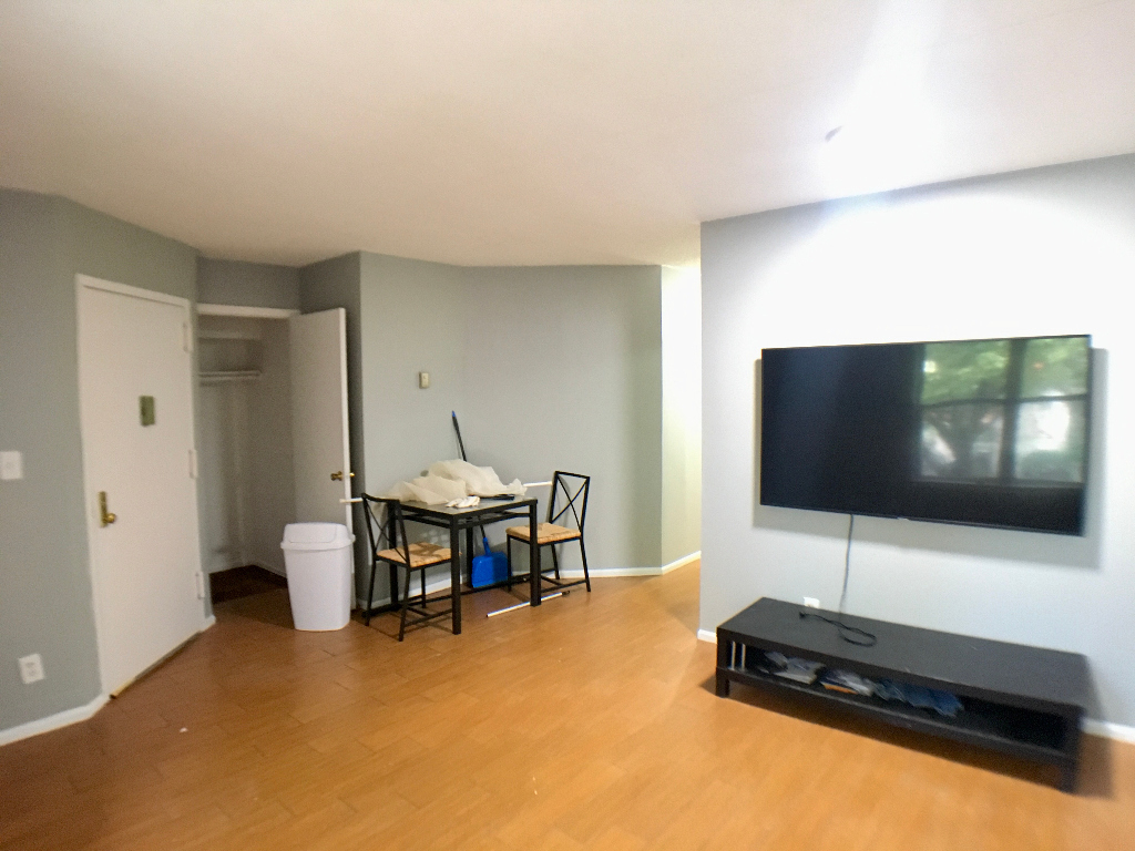 130 West 117th Street - Photo 3