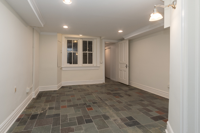 47 East Bellevue Place - Photo 29