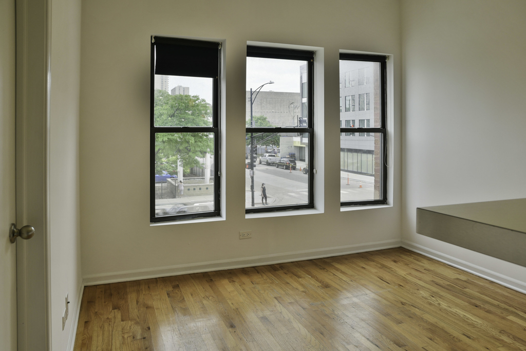 5200 North Broadway - Photo 1